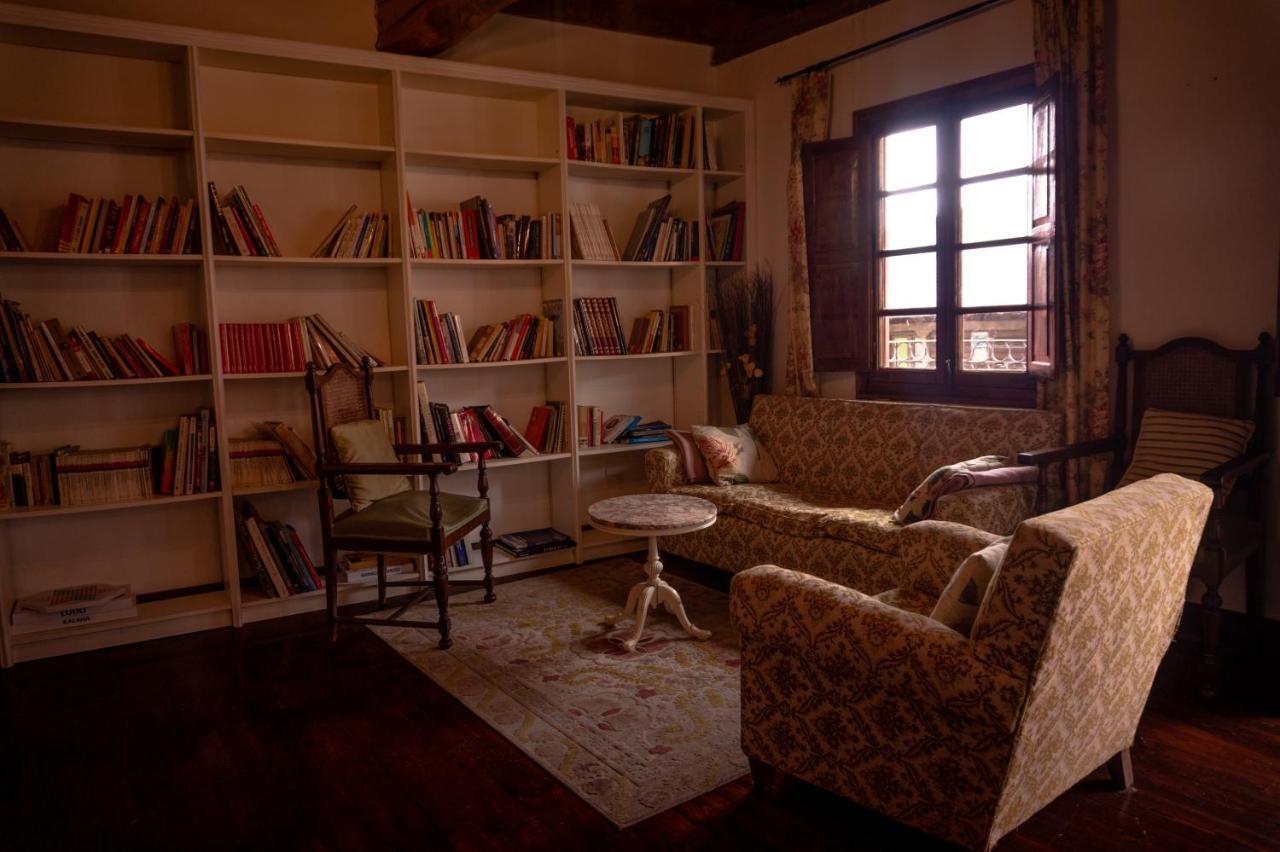 Albergue Camino Y Leyenda Trabadelo ภายนอก รูปภาพ